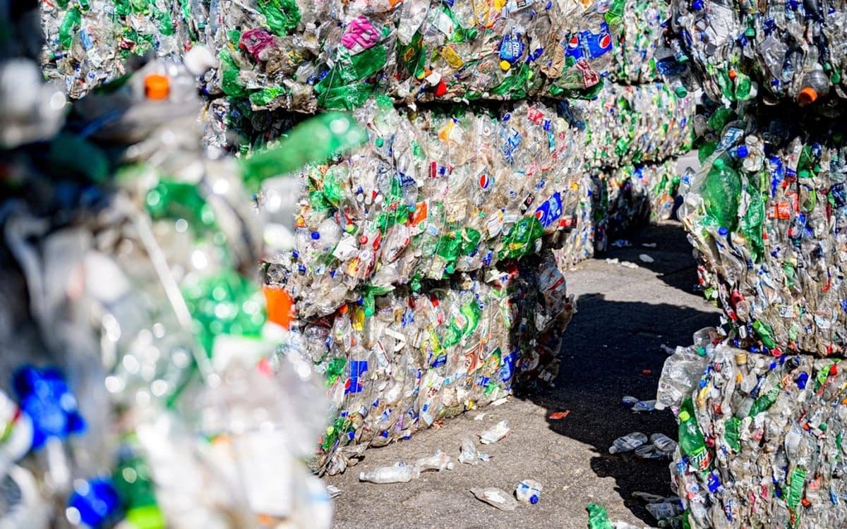 Sorted recyclable material